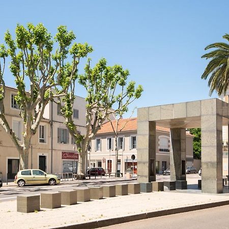 Domus Titus Spacieux T2 Proche De La Gare ニーム エクステリア 写真